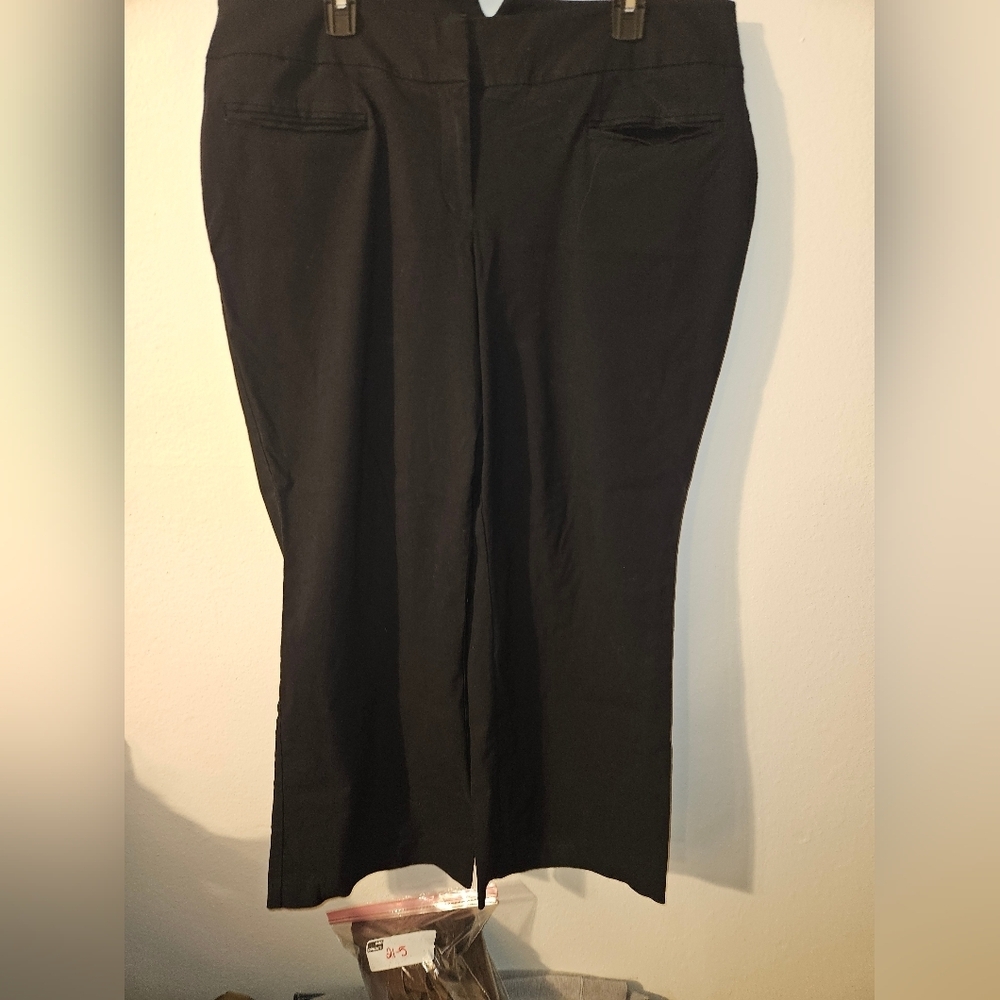 Lane Bryant Womans Black Pants Size 3